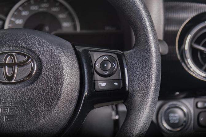 Toyota Vitz III (XP130) Рестайлинг 2 с пробегом 2018 года, цена 1 299 000 рублей, 60000 км, хэтчбек, Автокод Объявления