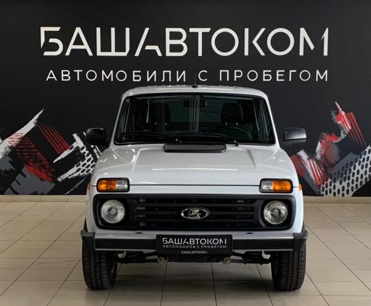 Lada (ВАЗ) Niva Legend I с пробегом 2024 года, цена 995 000 рублей, 4948 км, внедорожник, Автокод Объявления