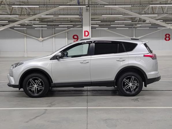 Toyota RAV4 IV (XA40) Рестайлинг с пробегом 2016 года, цена 2 280 000 рублей, 125771 км, внедорожник, Автокод Объявления