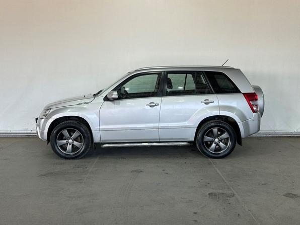 Suzuki Grand Vitara II Рестайлинг с пробегом 2011 года, цена 1 310 000 рублей, 100414 км, внедорожник, Автокод Объявления