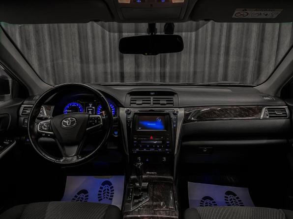 Toyota Camry VII (XV50) Рестайлинг с пробегом 2015 года, цена 1 590 000 рублей, 177000 км, седан, Автокод Объявления