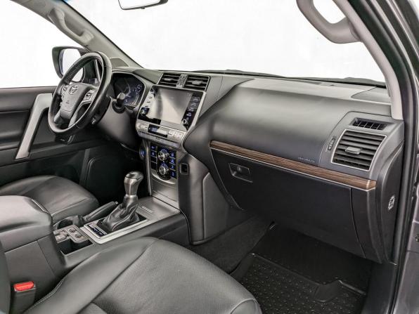 Toyota Land Cruiser Prado 150 Series Рестайлинг 3 с пробегом 2021 года, цена 6 700 000 рублей, 108500 км, внедорожник, Автокод Объявления