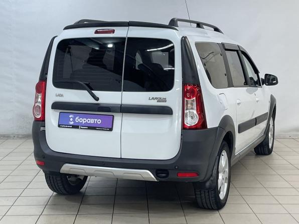 Lada (ВАЗ) Largus I с пробегом 2018 года, цена 990 000 рублей, 136346 км, универсал, Автокод Объявления