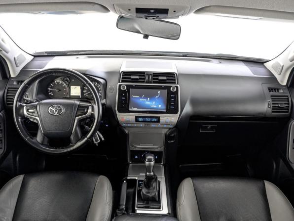 Toyota Land Cruiser Prado 150 Series Рестайлинг 2 с пробегом 2019 года, цена 4 200 000 рублей, 124743 км, внедорожник, Автокод Объявления