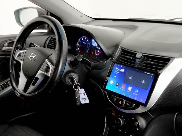 Hyundai Solaris I Рестайлинг с пробегом 2014 года, цена 685 300 рублей, 216676 км, седан, Автокод Объявления