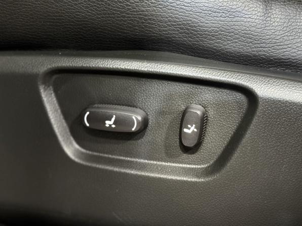 Opel Antara I Рестайлинг с пробегом 2012 года, цена 999 000 рублей, 146221 км, внедорожник, Автокод Объявления