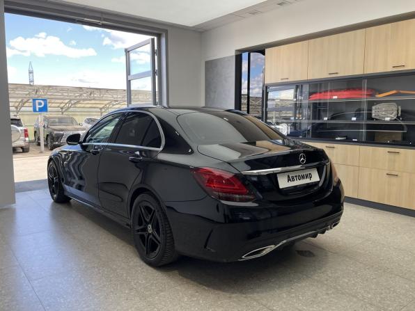 Mercedes-Benz C-Класс IV (W205) Рестайлинг с пробегом 2019 года, цена 2 700 000 рублей, 96505 км, седан, Автокод Объявления
