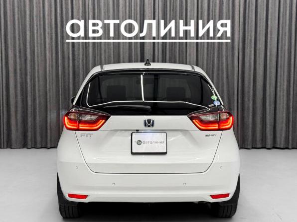 Honda Fit IV с пробегом 2020 года, цена 1 450 000 рублей, 88000 км, хэтчбек, Автокод Объявления