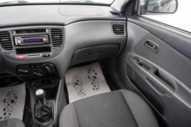 Kia Rio II с пробегом 2006 года, цена 499 000 рублей, 210000 км, седан, Автокод Объявления