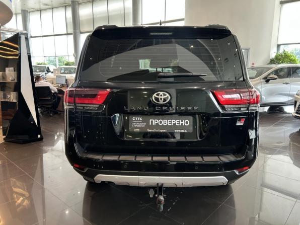 Toyota Land Cruiser 300 Series с пробегом 2021 года, цена 9 379 000 рублей, 133674 км, внедорожник, Автокод Объявления