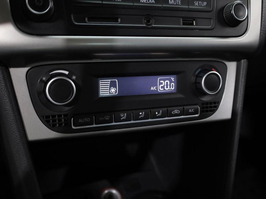 Volkswagen Polo V Рестайлинг Ростов-на-Дону  - изображение 13