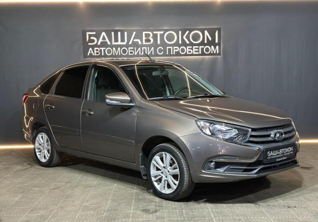 Lada (ВАЗ) Granta I Рестайлинг с пробегом 2020 года, цена 749 000 рублей, 56437 км, хэтчбек, Автокод Объявления
