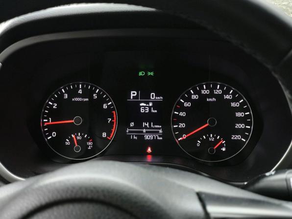Kia Rio IV Рестайлинг с пробегом 2022 года, цена 1 350 000 рублей, 90975 км, седан, Автокод Объявления