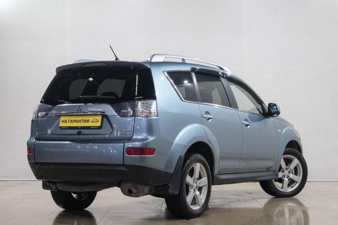 Mitsubishi Outlander II с пробегом 2008 года, цена 1 149 000 рублей, 273000 км, внедорожник, Автокод Объявления
