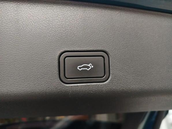 Geely Monjaro I с пробегом 2023 года, цена 2 949 000 рублей, 89383 км, внедорожник, Автокод Объявления