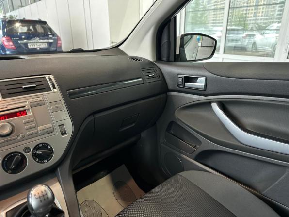 Ford Kuga I с пробегом 2011 года, цена 1 100 000 рублей, 162430 км, внедорожник, Автокод Объявления