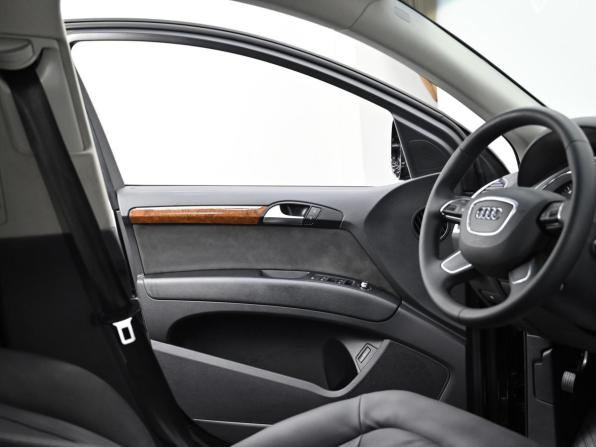 Audi Q7 I (4L) Рестайлинг с пробегом 2014 года, цена 1 899 000 рублей, 150000 км, внедорожник, Автокод Объявления