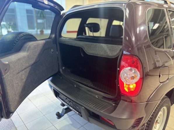 Chevrolet Niva I Рестайлинг с пробегом 2020 года, цена 809 000 рублей, 96167 км, внедорожник, Автокод Объявления