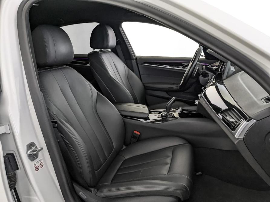 BMW 5 серии VII (G30/G31/G38) Москва  - изображение 24