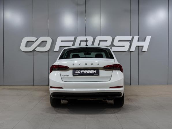 Skoda Rapid II с пробегом 2021 года, цена 1 689 000 рублей, 111338 км, лифтбек, Автокод Объявления