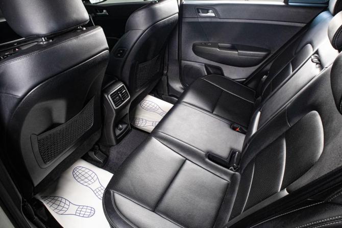 Kia Sportage IV Рестайлинг с пробегом 2019 года, цена 2 239 000 рублей, 107000 км, внедорожник, Автокод Объявления