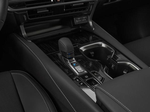 Lexus RX V с пробегом 2025 года, цена 7 800 000 рублей, 64 км, внедорожник, Автокод Объявления