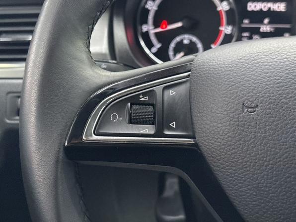 Skoda Rapid I Рестайлинг с пробегом 2019 года, цена 1 645 000 рублей, 88368 км, лифтбек, Автокод Объявления