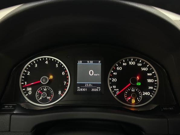Volkswagen Tiguan I Рестайлинг с пробегом 2013 года, цена 1 050 000 рублей, 227700 км, внедорожник, Автокод Объявления