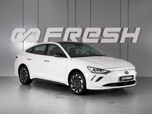 Hyundai Lafesta I с пробегом 2020 года, цена 2 159 000 рублей, 20034 км, седан, Автокод Объявления