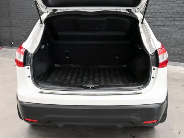 Nissan Qashqai II с пробегом 2014 года, цена 1 250 000 рублей, 173429 км, внедорожник, Автокод Объявления