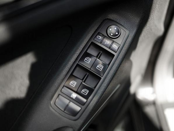 Mercedes-Benz M-Класс II (W164) Рестайлинг с пробегом 2008 года, цена 1 299 000 рублей, 138000 км, внедорожник, Автокод Объявления