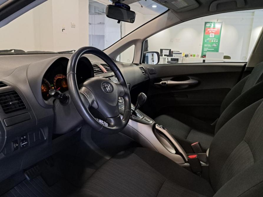 Toyota Auris I Казань  - изображение 20