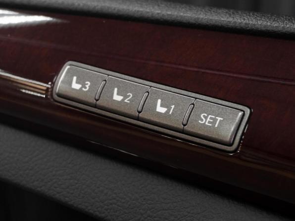 Lexus LX III Рестайлинг с пробегом 2015 года, цена 6 149 000 рублей, 136369 км, внедорожник, Автокод Объявления