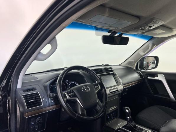 Toyota Land Cruiser Prado 150 Series Рестайлинг 2 с пробегом 2019 года, цена 5 449 000 рублей, 83000 км, внедорожник, Автокод Объявления