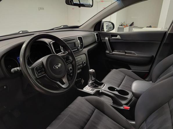 Kia Sportage IV с пробегом 2018 года, цена 1 897 000 рублей, 34000 км, внедорожник, Автокод Объявления