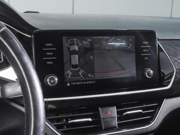 Volkswagen Polo VI с пробегом 2021 года, цена 1 589 000 рублей, 176525 км, лифтбек, Автокод Объявления
