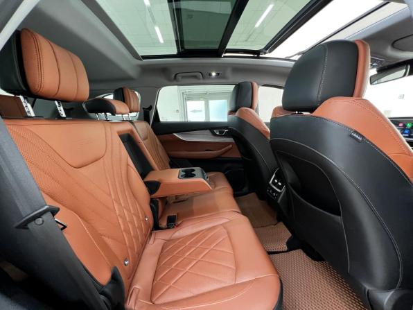 Chery Tiggo 8 Pro e+ с пробегом 2023 года, цена 2 235 000 рублей, 47600 км, внедорожник, Автокод Объявления