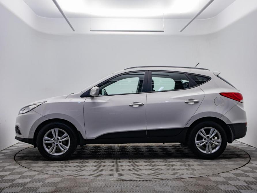 Hyundai ix35 I Москва  - изображение 9