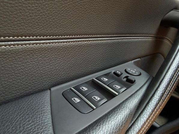 BMW 5 серии VII (G30/G31/G38) с пробегом 2018 года, цена 2 990 000 рублей, 124000 км, седан, Автокод Объявления