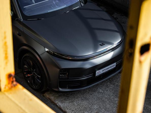Li Auto (Lixiang) L7 I Рестайлинг с пробегом 2024 года, цена 6 990 000 рублей, 47497 км, внедорожник, Автокод Объявления