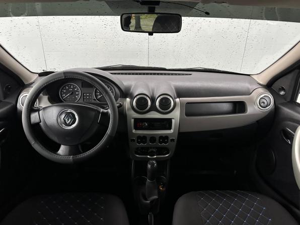 Renault Logan I Рестайлинг с пробегом 2011 года, цена 520 000 рублей, 196072 км, седан, Автокод Объявления