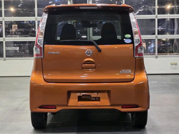 Nissan Dayz I Рестайлинг с пробегом 2018 года, цена 630 000 рублей, 97182 км, хэтчбек, Автокод Объявления