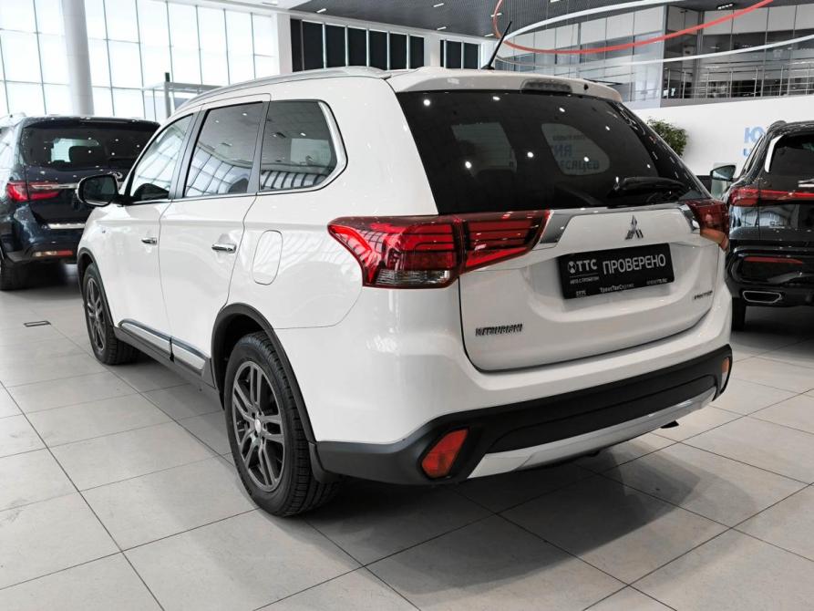 Mitsubishi Outlander III Рестайлинг 2 Казань  - изображение 8