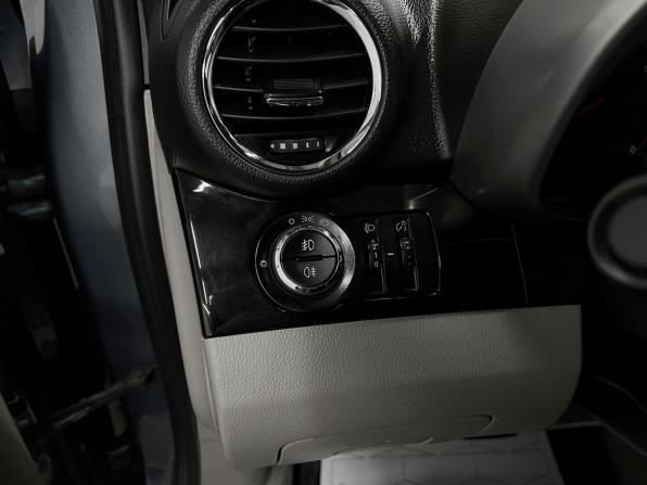 Chevrolet Orlando I с пробегом 2013 года, цена 925 000 рублей, 249775 км, компактвэн, Автокод Объявления