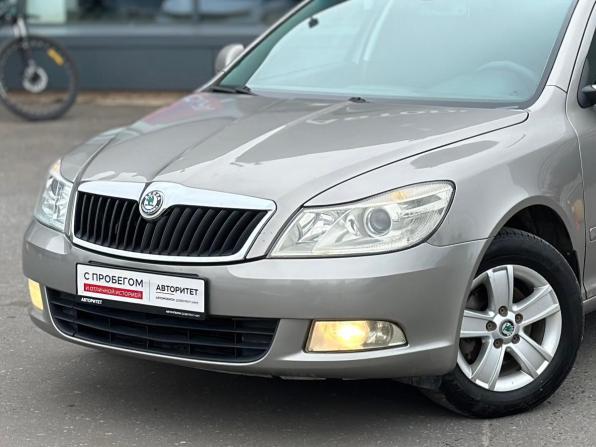 Skoda Octavia II (A5) Рестайлинг с пробегом 2013 года, цена 739 000 рублей, 235124 км, лифтбек, Автокод Объявления