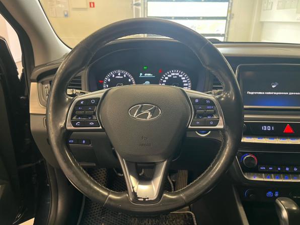 Hyundai Sonata VII (LF) Рестайлинг с пробегом 2017 года, цена 1 650 000 рублей, 181298 км, седан, Автокод Объявления