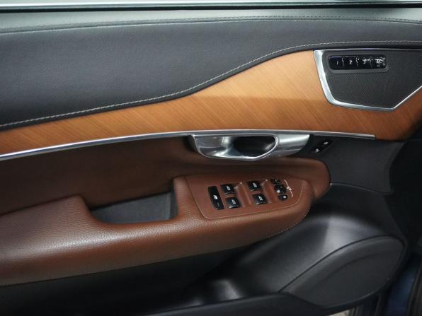 Volvo XC90 II с пробегом 2018 года, цена 3 813 000 рублей, 158900 км, внедорожник, Автокод Объявления