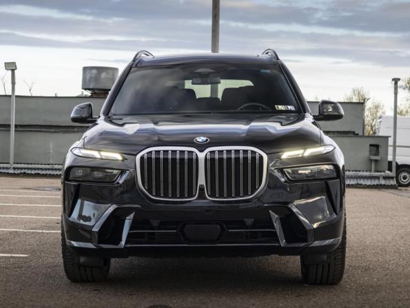 BMW X7 I (G07) Рестайлинг с пробегом 2022 года, цена 13 390 000 рублей, 49161 км, внедорожник, Автокод Объявления