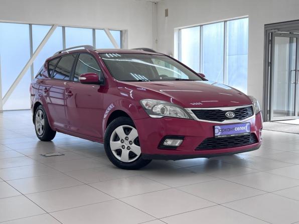 Kia Ceed I Рестайлинг с пробегом 2012 года, цена 880 000 рублей, 147578 км, универсал, Автокод Объявления