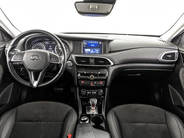 Infiniti Q30 с пробегом 2017 года, цена 2 550 000 рублей, 54096 км, хэтчбек, Автокод Объявления